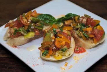 lapzienza antipasto) Bruschetta di pomodoro